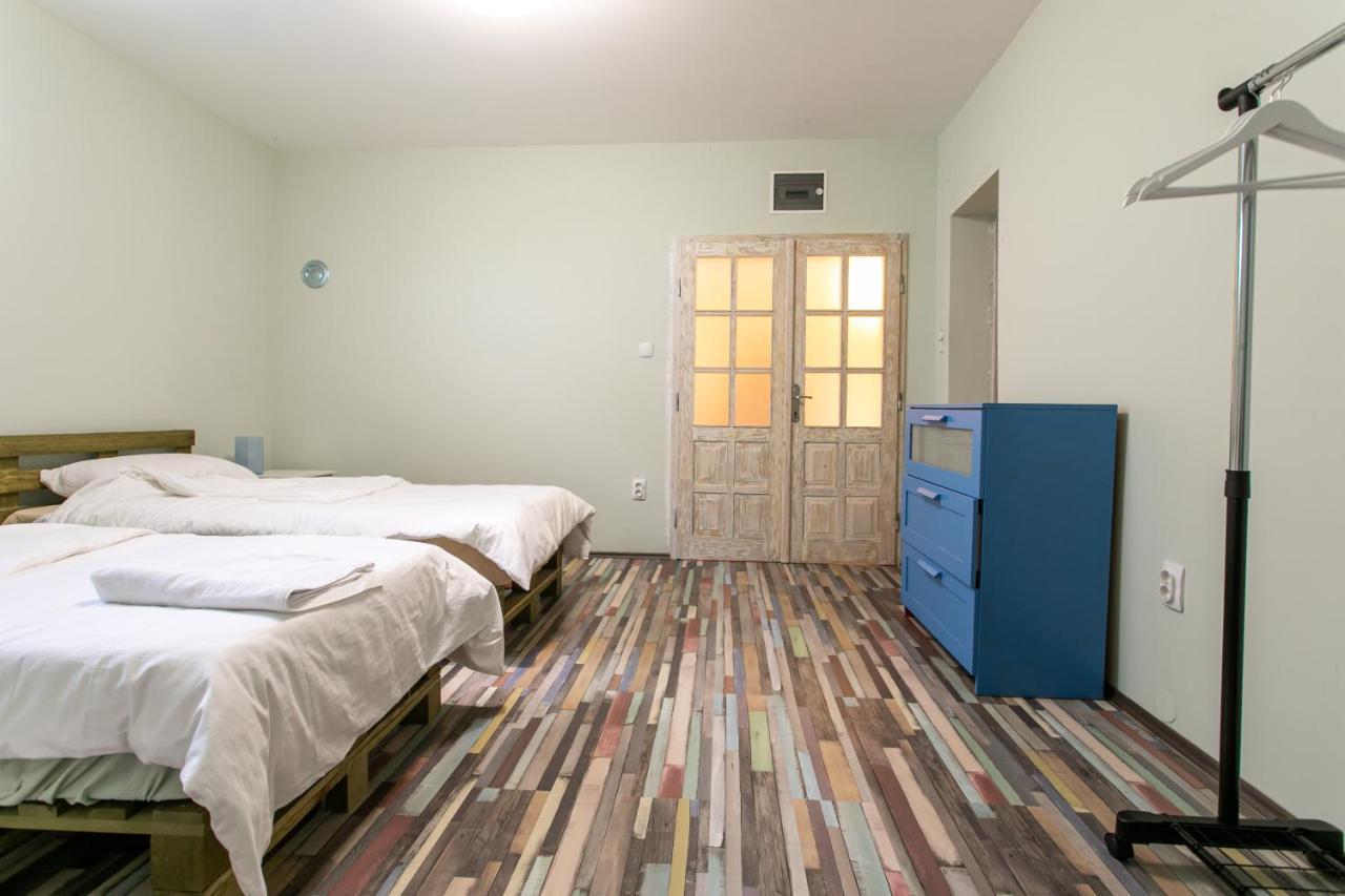 Seosko Domacinstvo Pustolov Apartman Óbánovci Kültér fotó